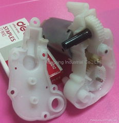 Plastic gear box