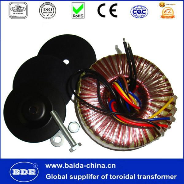 Toroidal voltage converter transformer