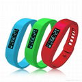 Smart Wristband Pedometer Bluetooth Wristband Fitness Tracker 4