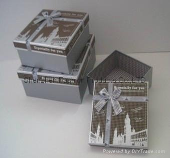 Nice Gift  Boxes with Ribbon 2