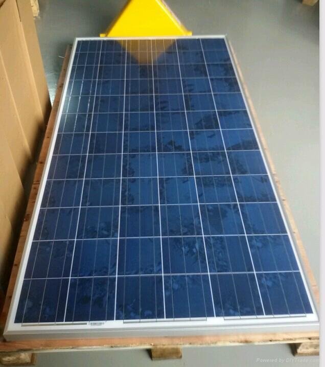 High Efficiency 300w Poly Solar Panel with CE/TUV Certificated 