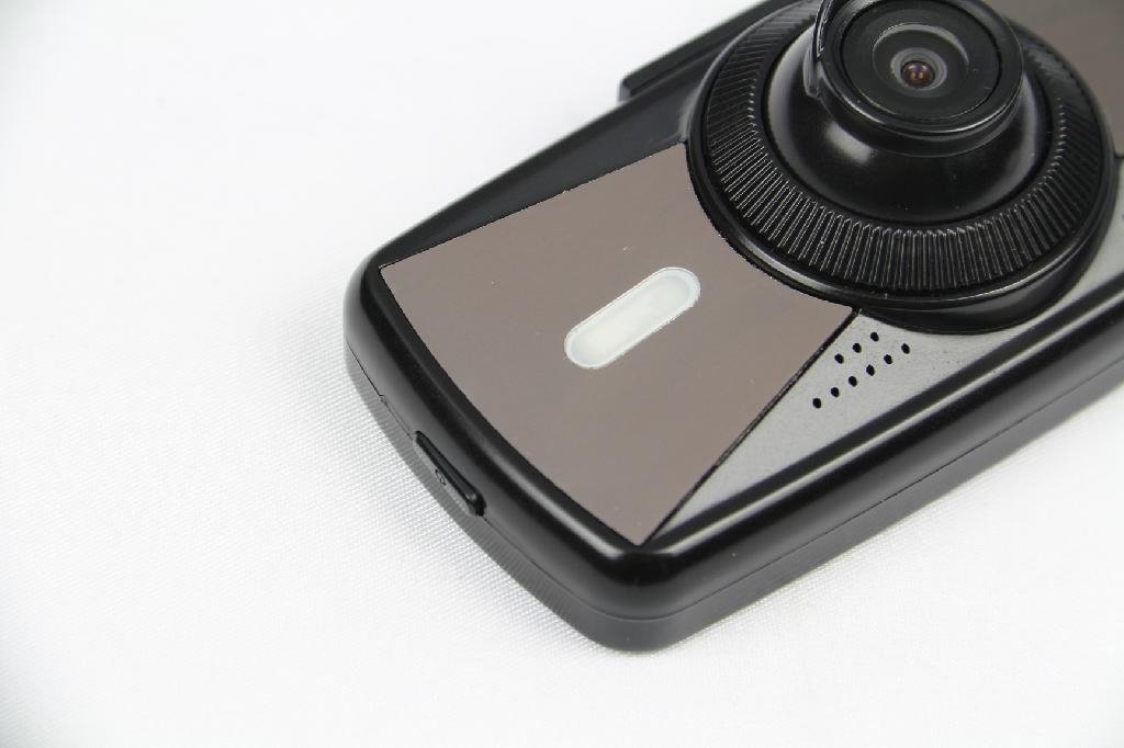 2.7 inch Touch Button 1080P real full hd Car Camera DVR of WDR and 140 Degree  5