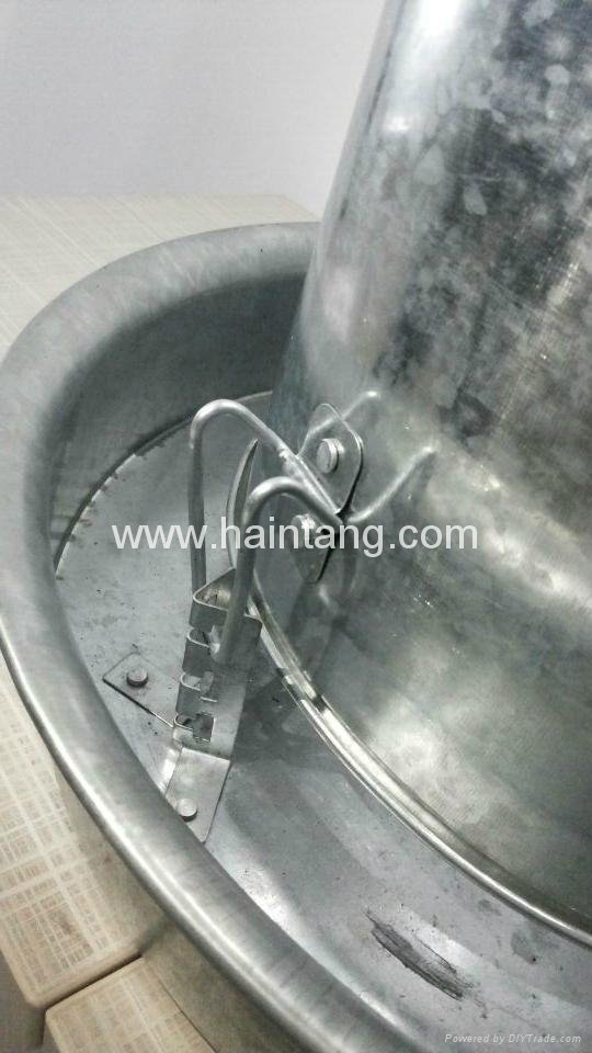 Galvanized Hanging poultry  Feeders  HT-WSQ06 3