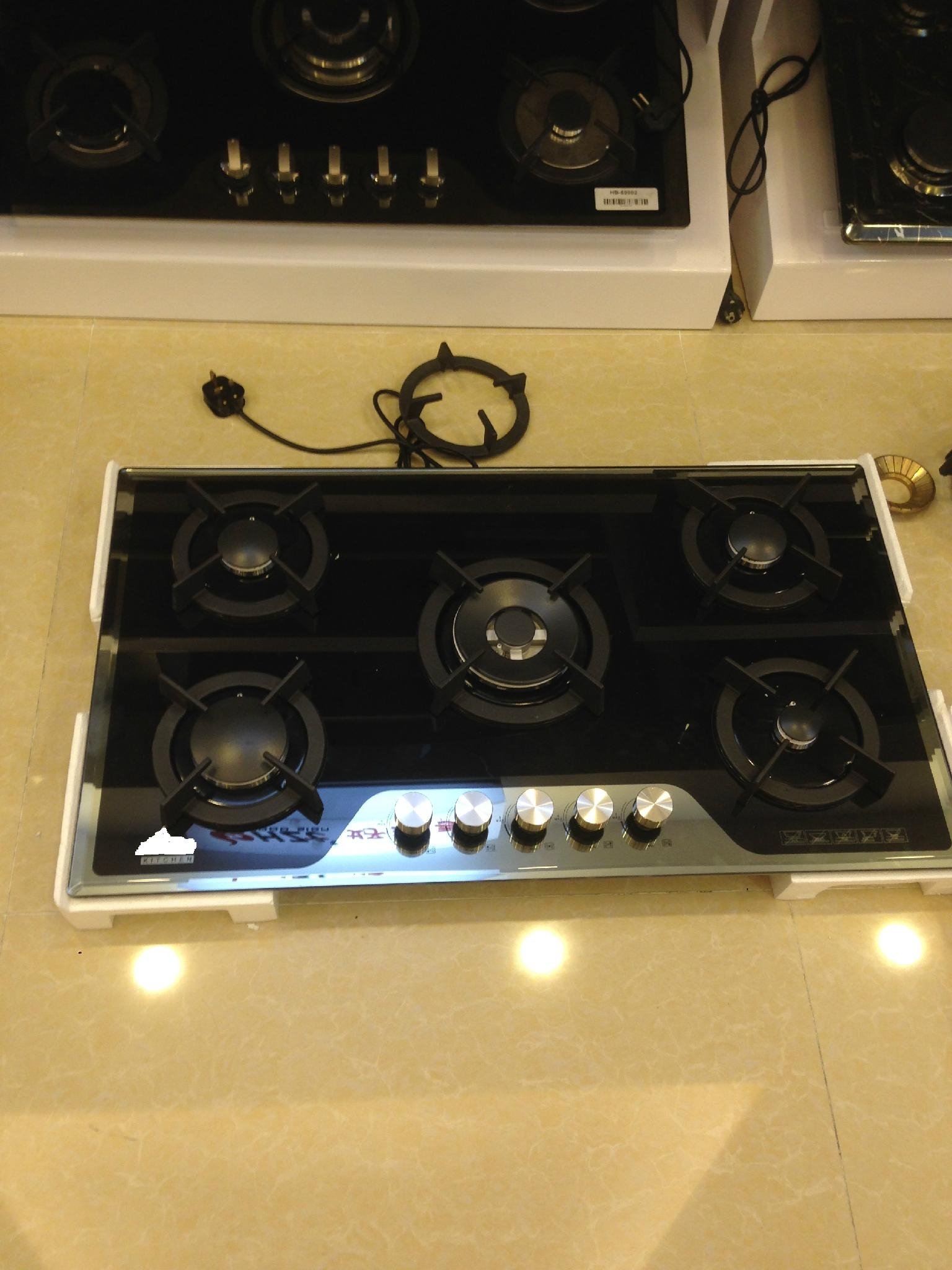 90 CM Built-in 5 Burners Tempered Glass Cooktop Gas stove