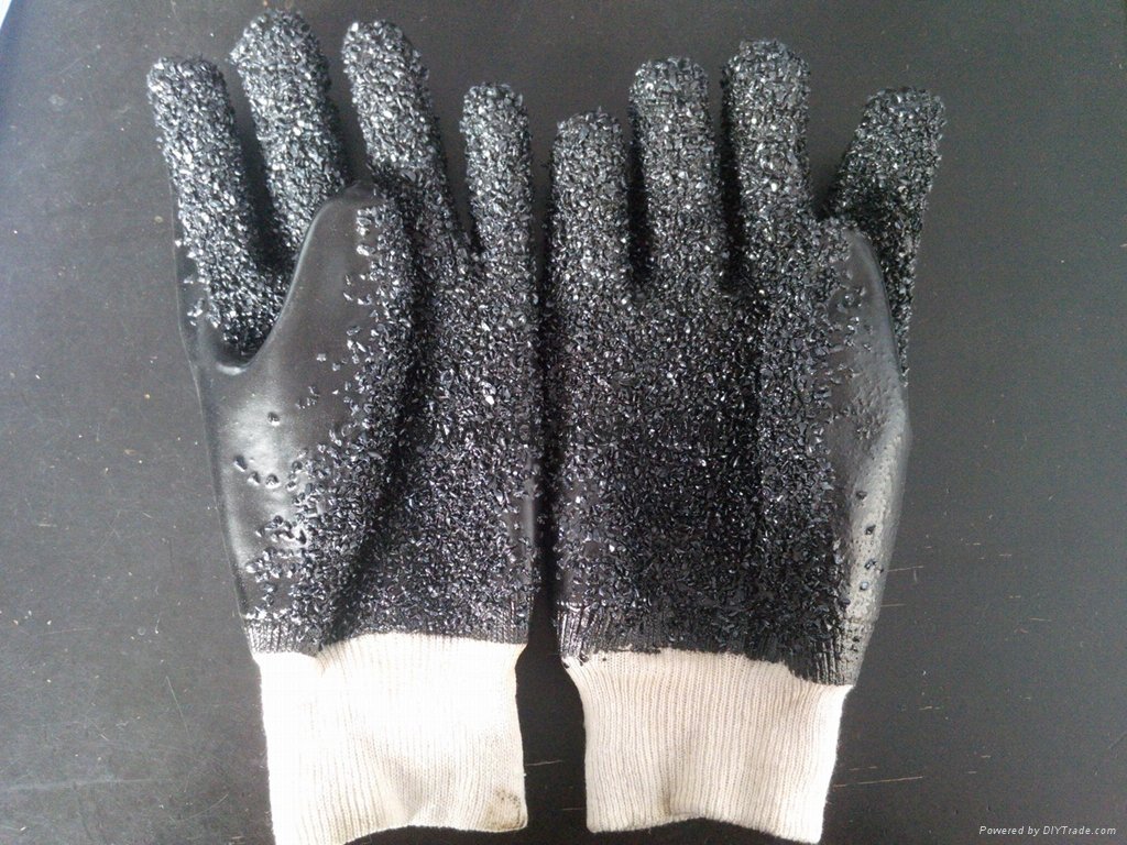 JC1111 PVC gloves coated with dots