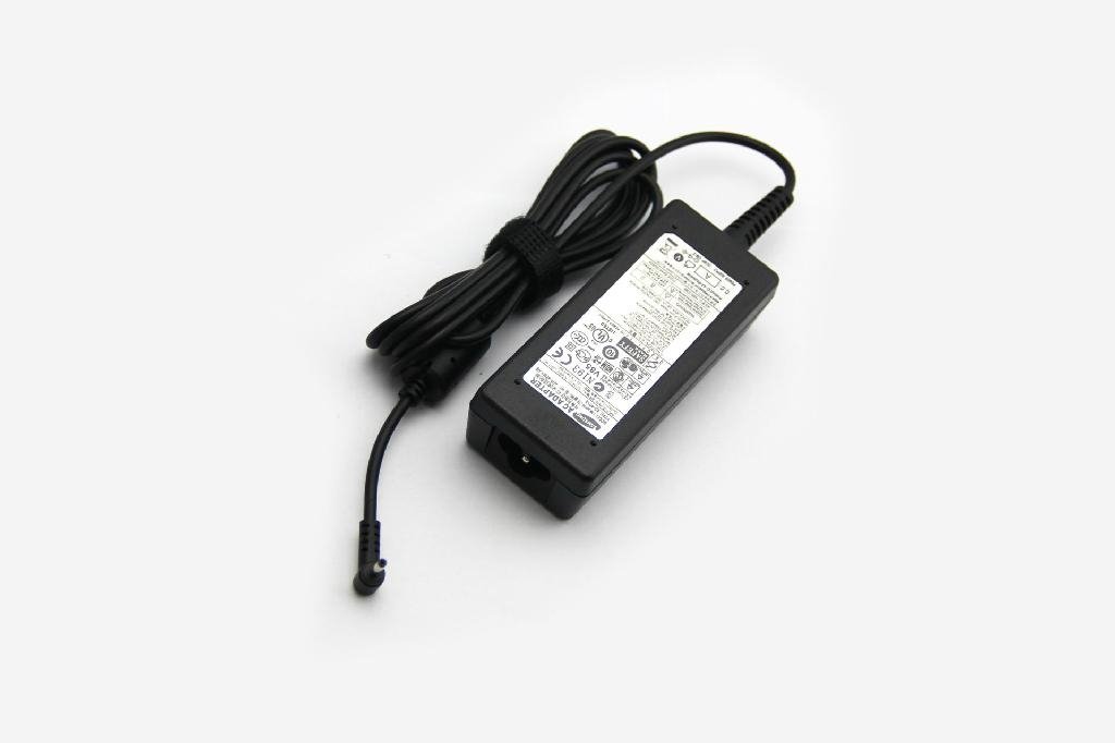Laptop adapter 12V 3.33A for Samsung AD-4012NHF AA-PA3N40W/US XE303C12 A12-040N1