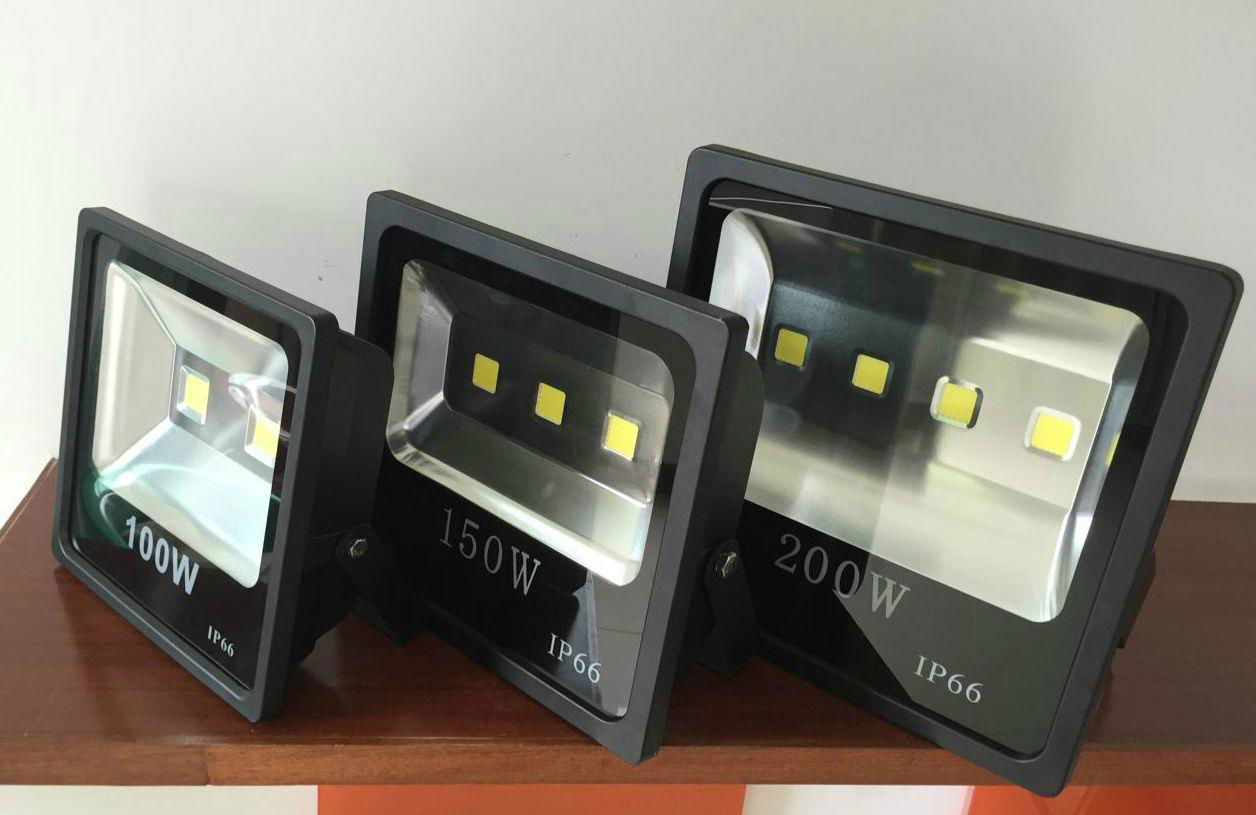 new top selling factory price 10w 20w 30w 50w led flood light 4