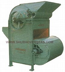 GROUNDNUT DECORTICATOR MACHINE