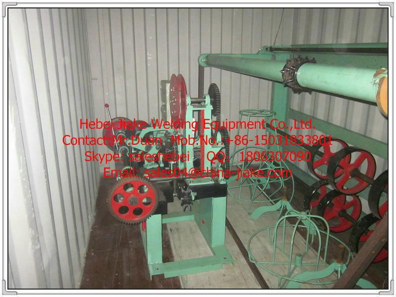 Efficient full automatic chain link fence machine