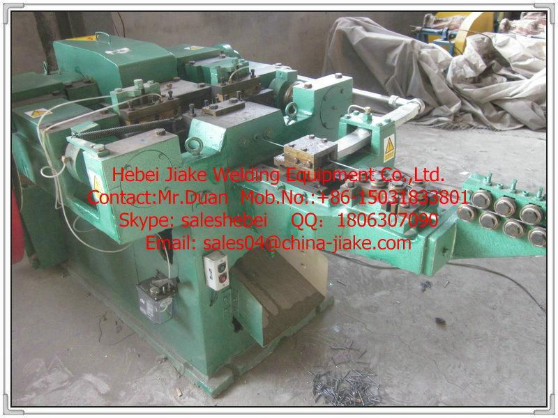 High-efficiency and energy-saving full automatic nail maiking machine