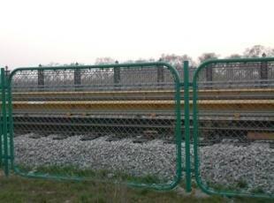 DIY Railway Fence 2