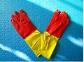 Bi-color rubber unlined or flockined household latex glove 1