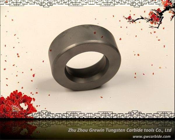 Tungsten carbide mold for punching and drawing