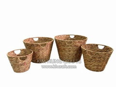 Water hyacinth basket