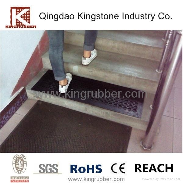 Anti-slip rubber stair mat 5