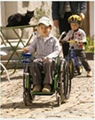 儿童电动轮椅