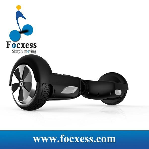 Focxess Two wheel self balance scooter smallest and lightest electric skateboard