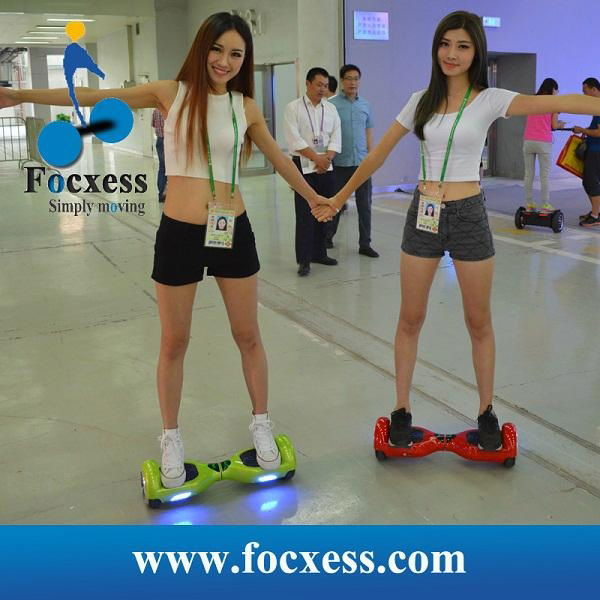 Focxess Two wheel self balance scooter smallest and lightest electric skateboard 4