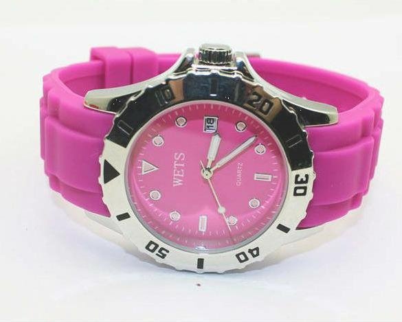 Fashion Alloy Highly Waterproof Silicone Watch 2