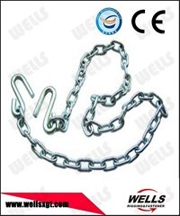 chain with hooks on both ends