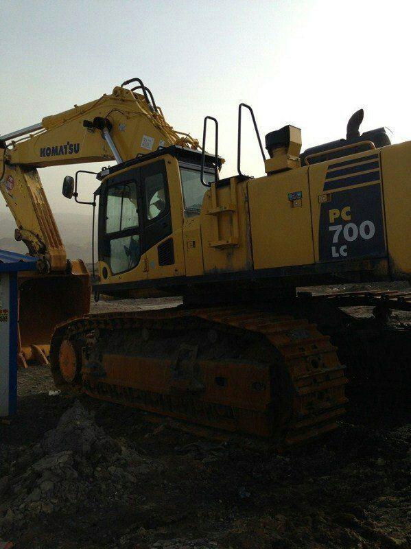 Used komatsu PC450 excavator 3