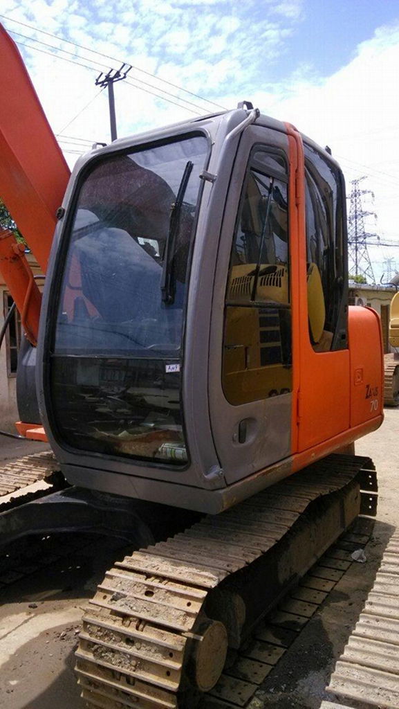 Used hitachi ZX70 excavator