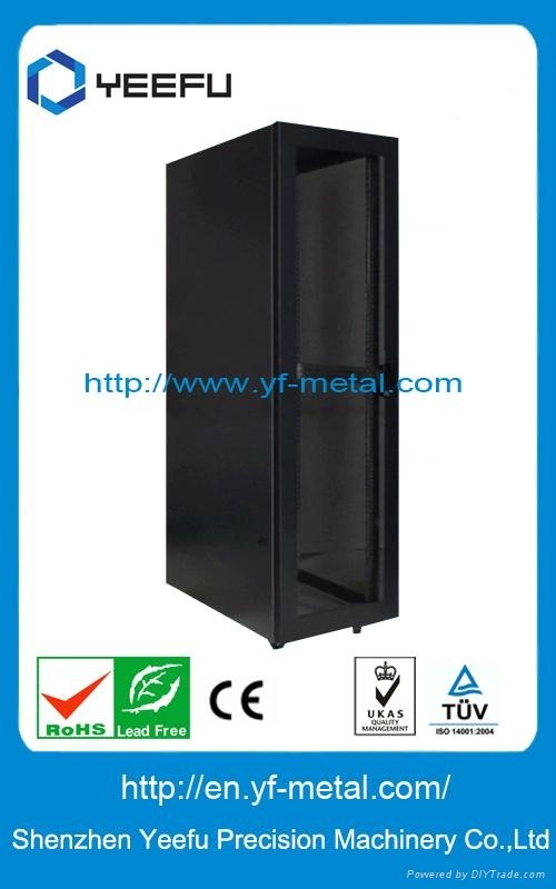 Flat Package Server Cabinet