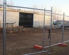 Portable fence gate - vehicle and