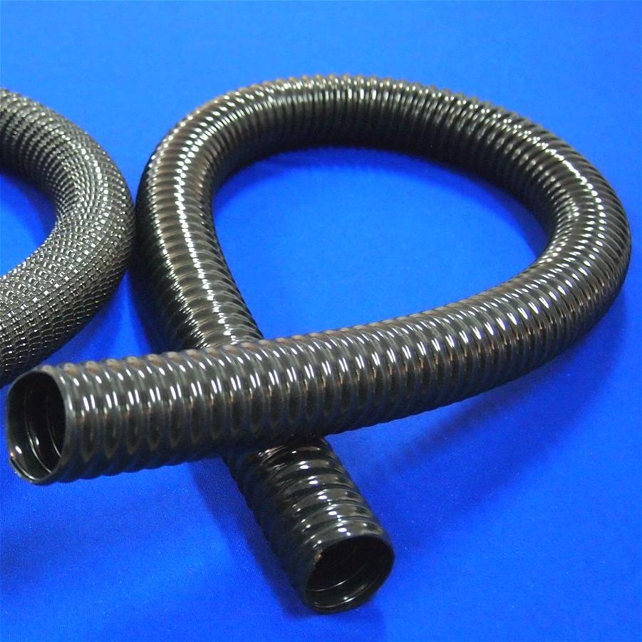 Wire Reinfoced Hoses Without Ribs