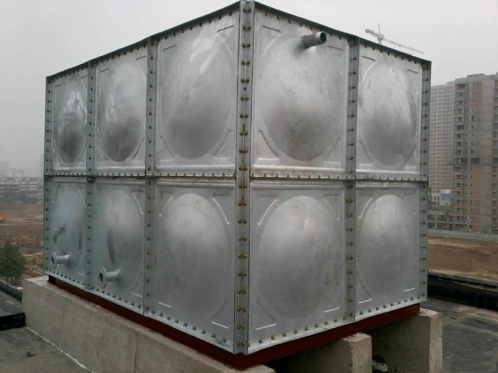 FRP water storage tanks 5