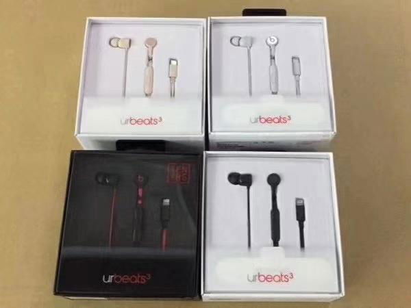 beats urbeats3 headphones with lightning connector