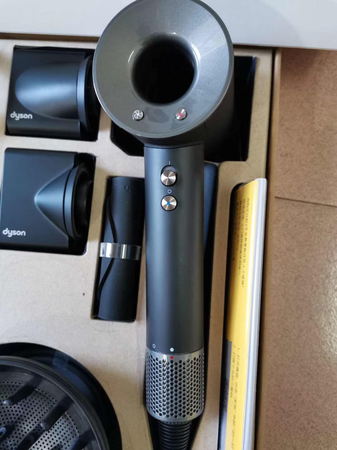 Dyson Supersonic dyson hair dryer hd03 Iron/Black HD03