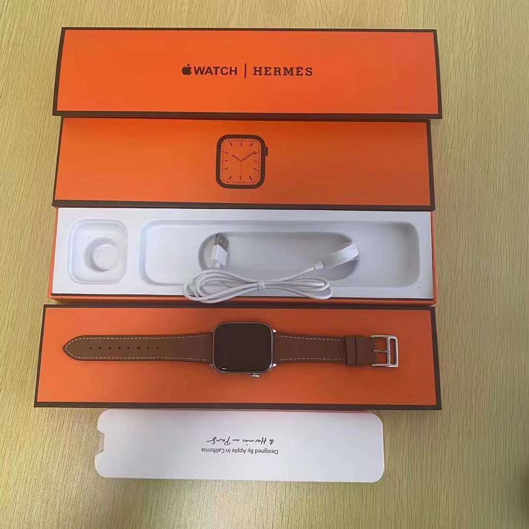 Buy Apple watch &        Luxury Watch discount  3