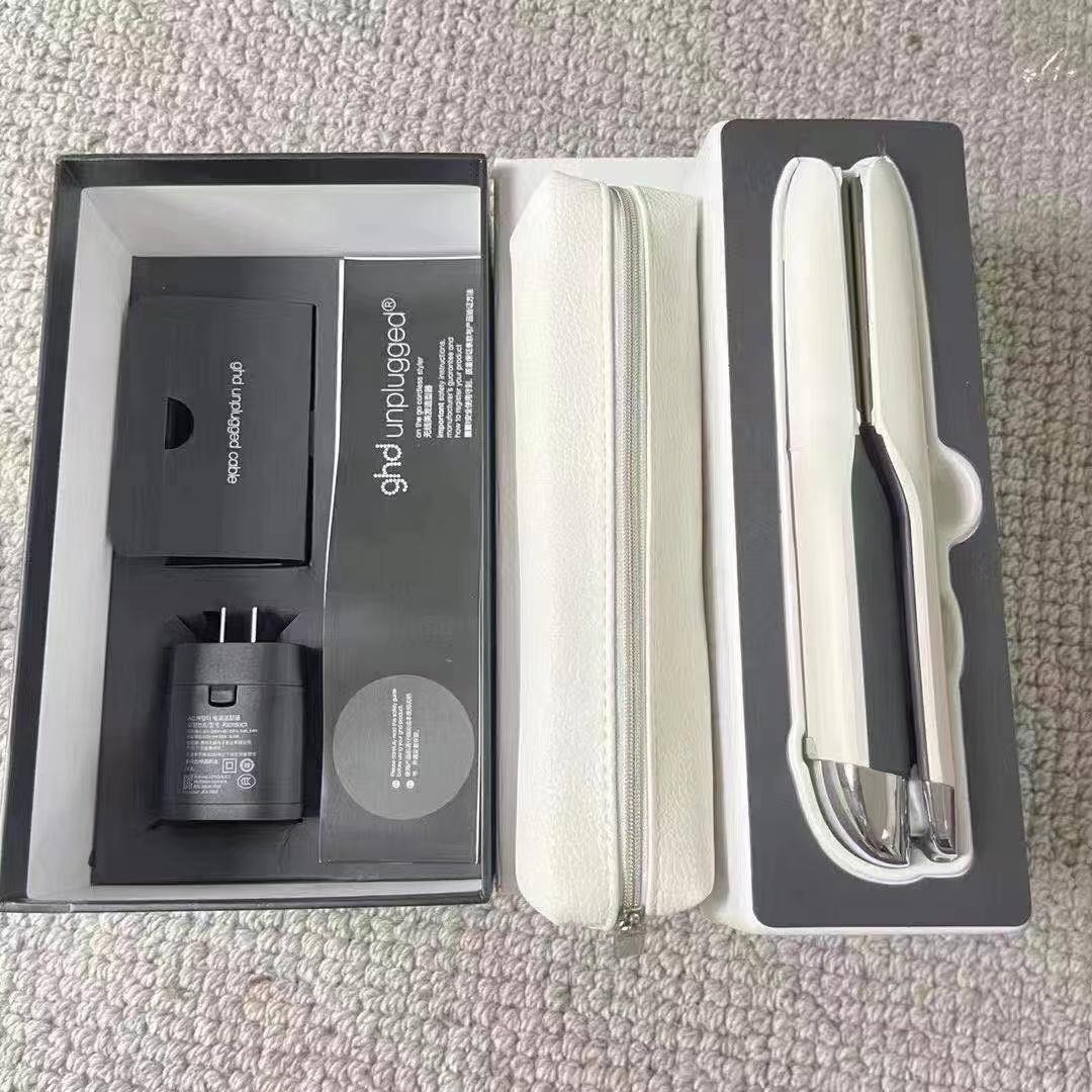 GHD Unpl   ed On The Go Cordless Styler Black / White 3