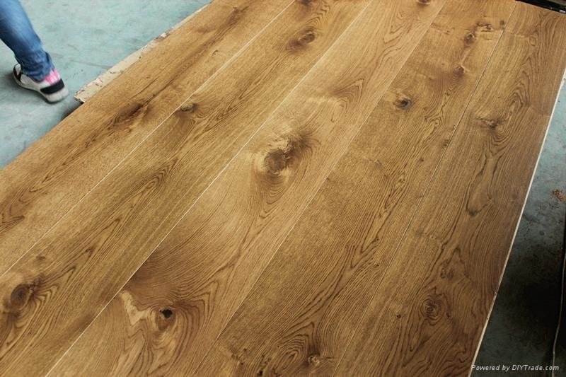 Smoked oak wood flooring  2