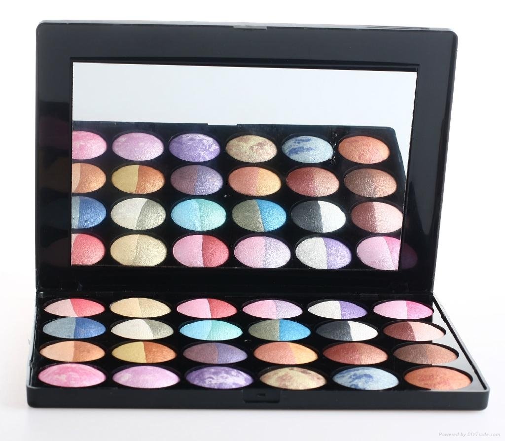 24 color baked pigment eyeshadow palette with mirror