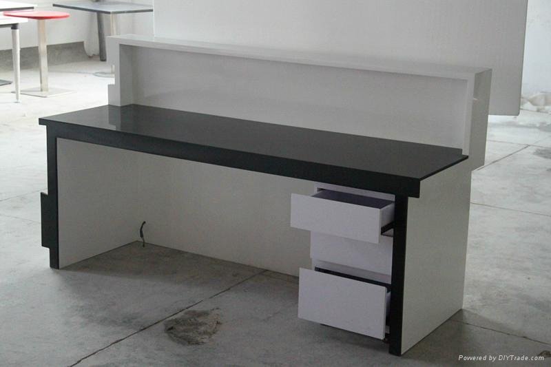 TW corian acrylic white small reception desk 2