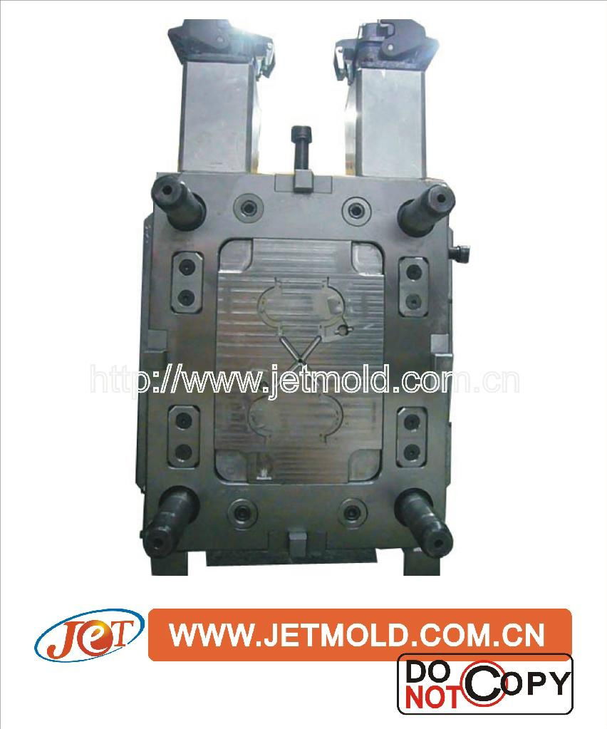 plastic injection mold