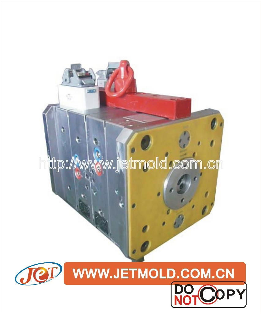 plastic injection mold 2