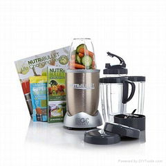 NutriBullet Pro 900 Series with SuperFood and Recipe Book