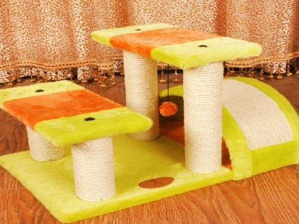 Large 4 layer cat tree scratching post with climbing tower 2