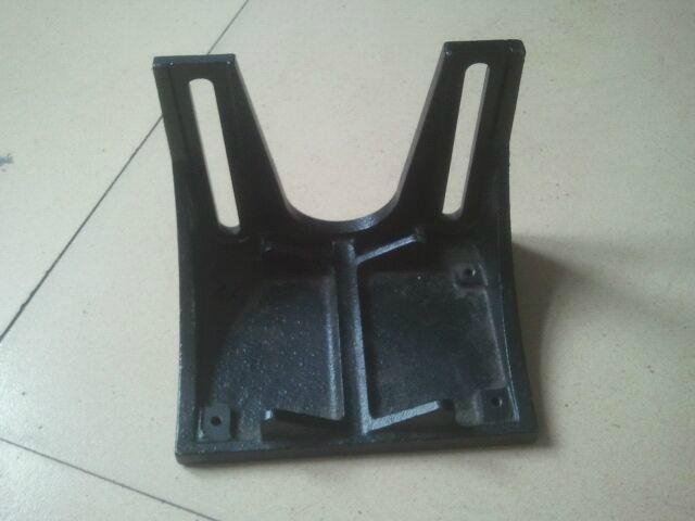 Cast iron bracket for auto lifting rack, CI bracket 2