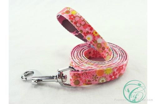 Colorful Blossoms Dog Leads