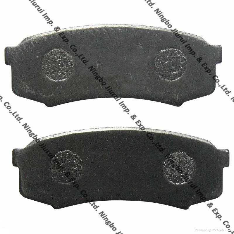 7487-D606 Rear Disc Brake Pad for Toyota 1
