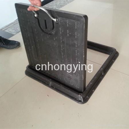 square bmc manhole cover with handle