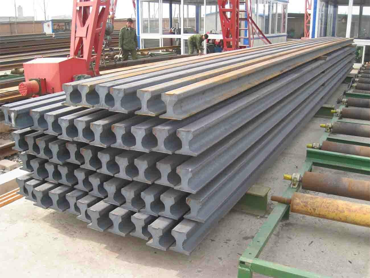 900A/1100 material UIC 60 track rails 4