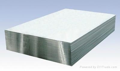 Hot rolled stainless steel sheet