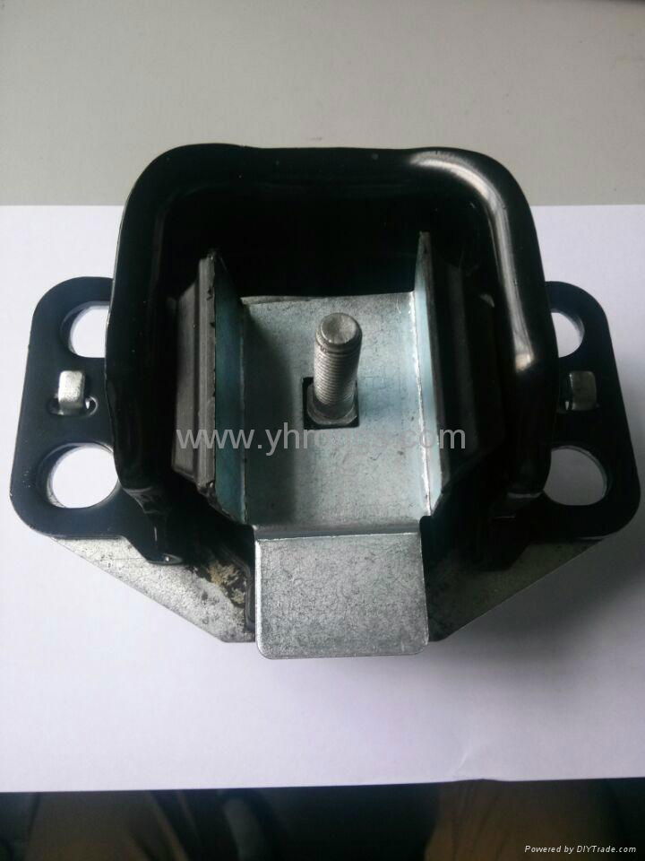 Engine mounting  2