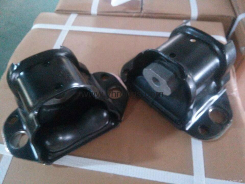 ENGINE MOUNTING  2