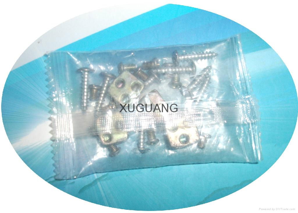 Automatic Screw Couting Packing Machine 3